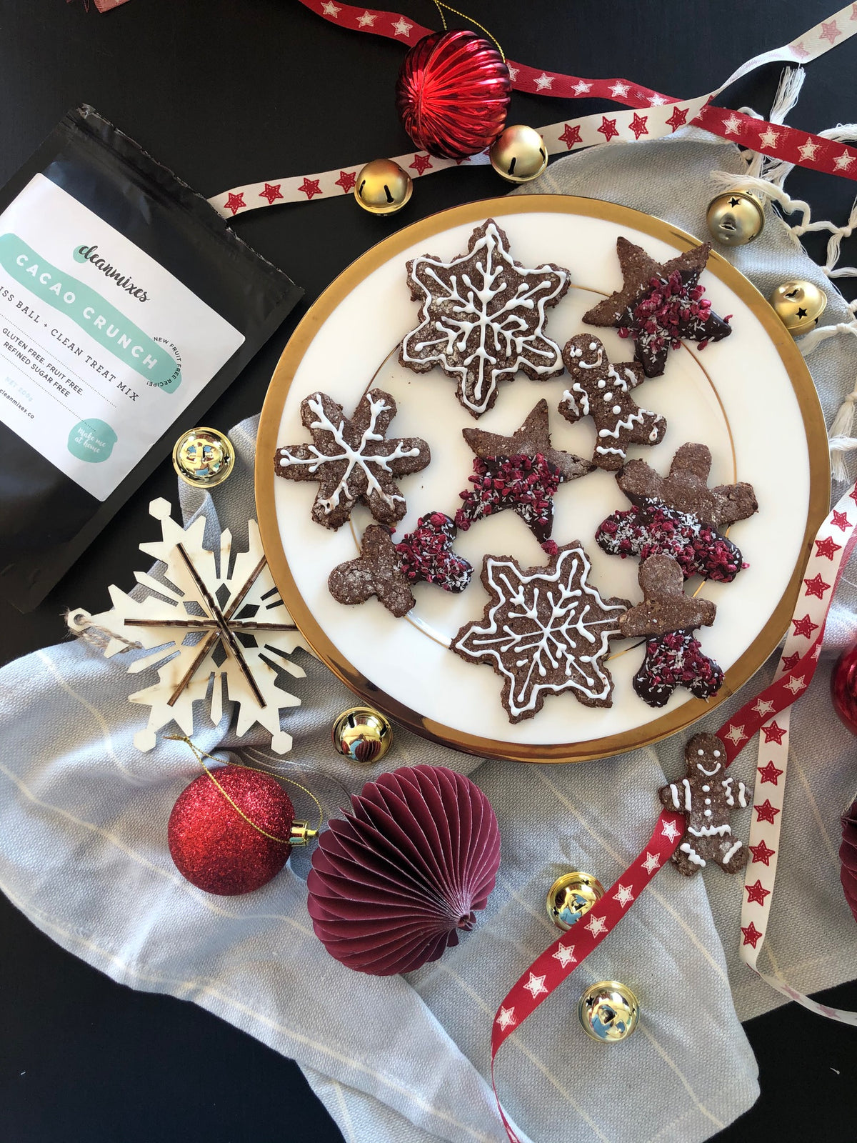 Spiced Cacao Christmas Cookies