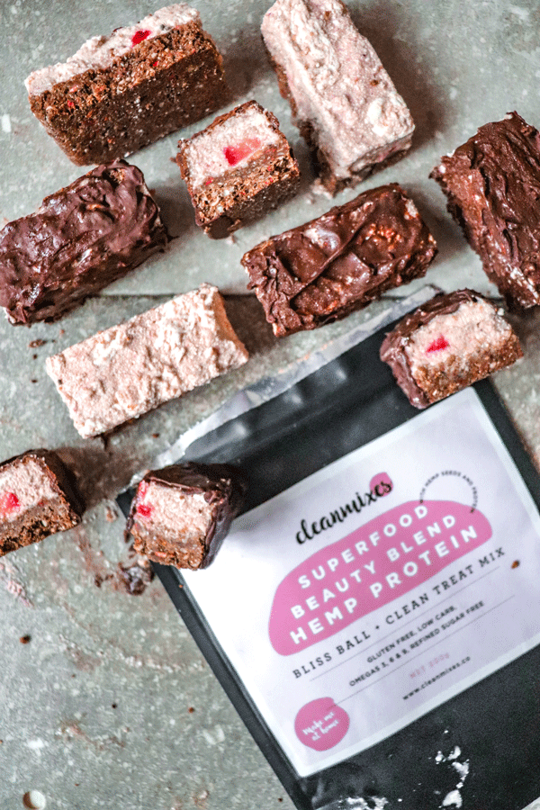 Strawberry Cheesecake Choccie Bars